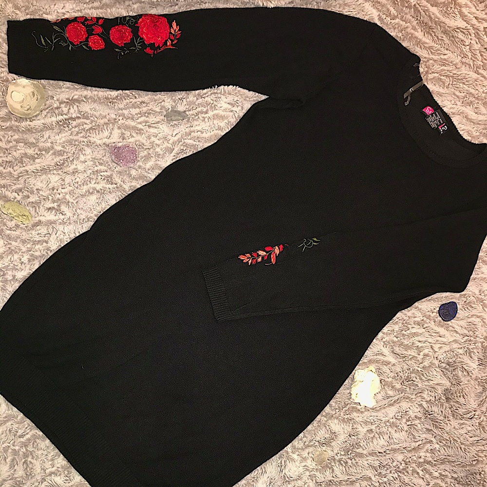 Black Rose Sleeve Dress